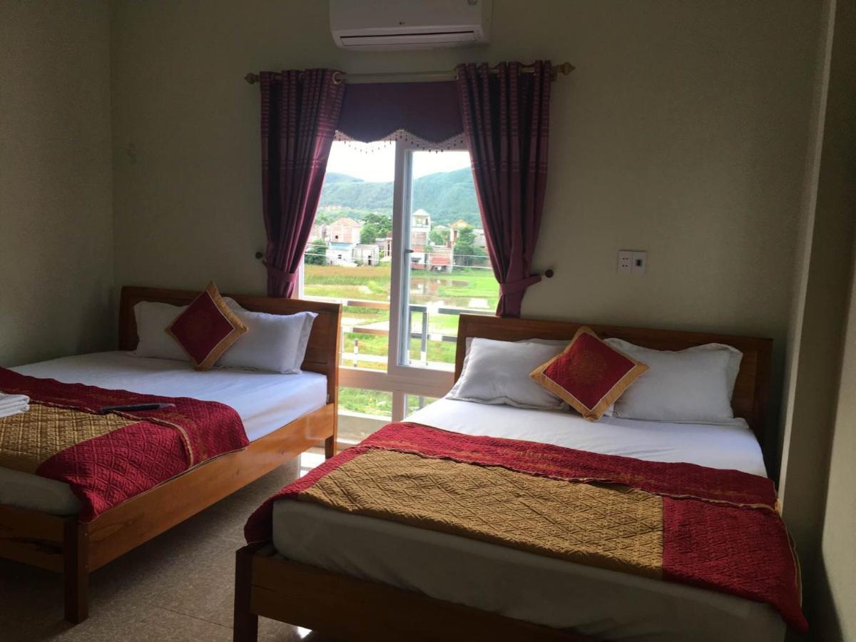Thien Phu Hostel Фонгня Экстерьер фото